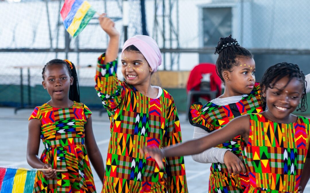 Día de África en la Escuela María Ana Mogas de Matola